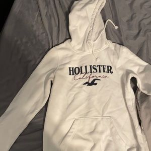 hollister sweatshirt